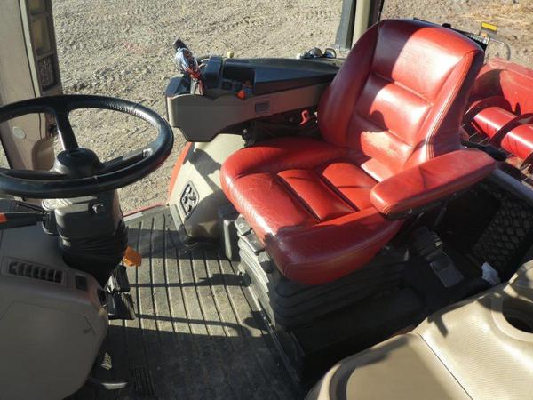 2011 Case MAG210 Tractor