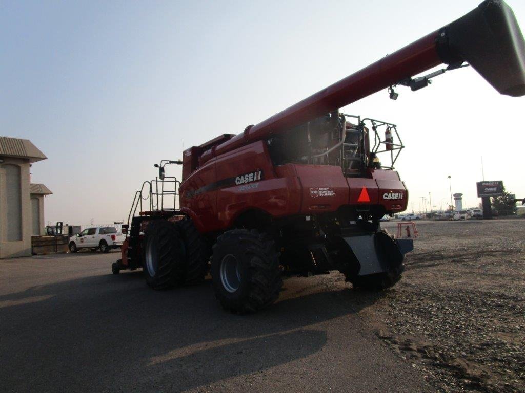 2017 Case 8240 Combine