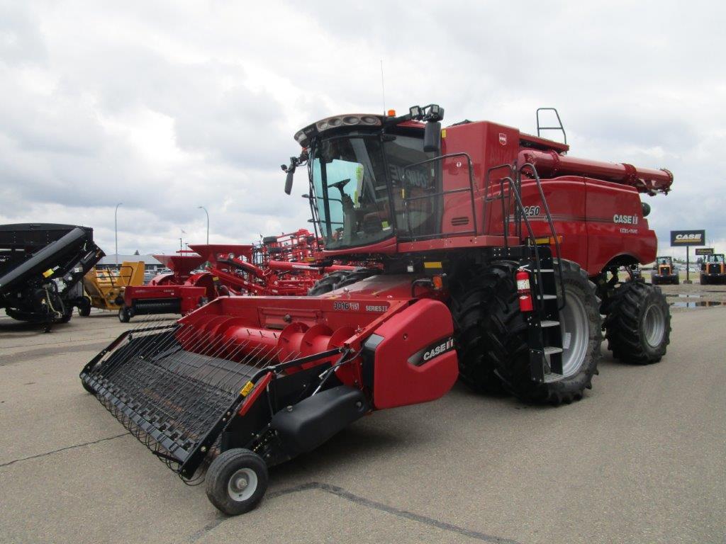 2020 Case 8250 Combine