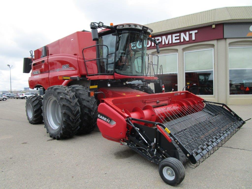 2020 Case 8250 Combine