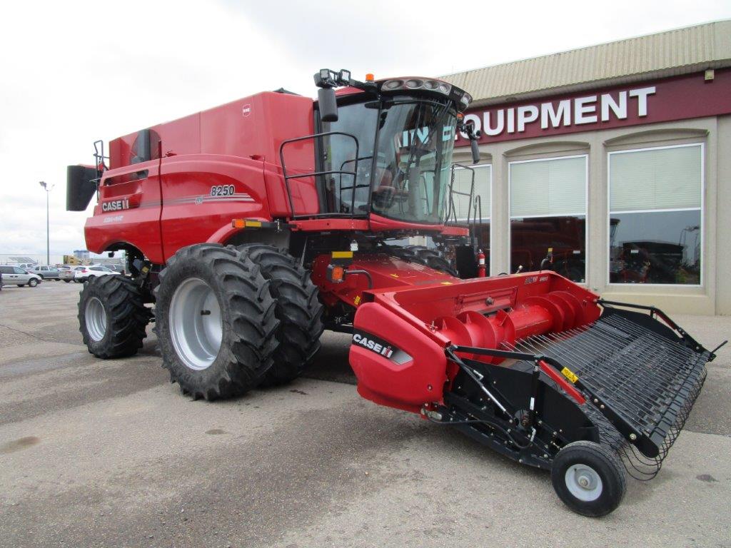 2020 Case 8250 Combine