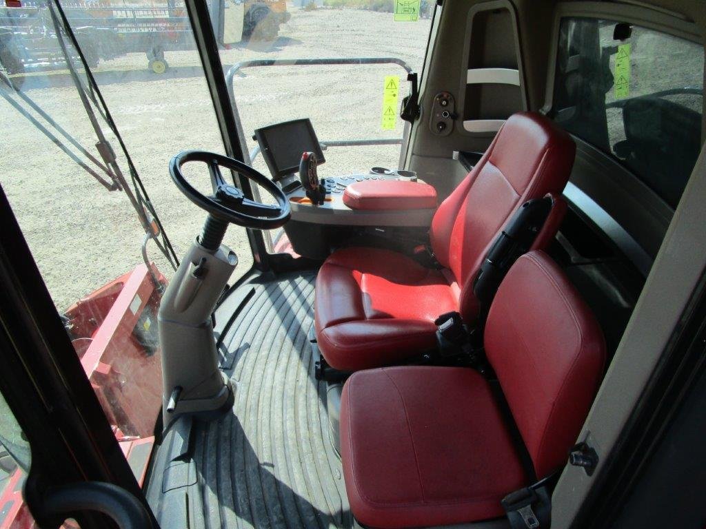 2018 Case 8240 Combine