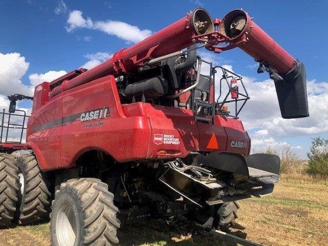 2018 Case 8240 Combine