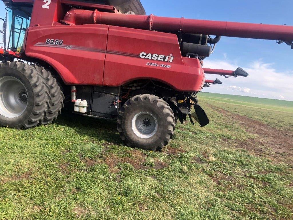 2023 Case 8250 Combine