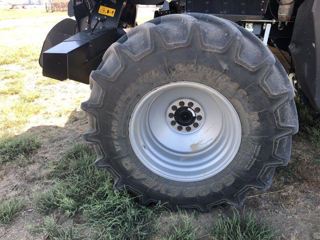 2018 Case 8240 Combine