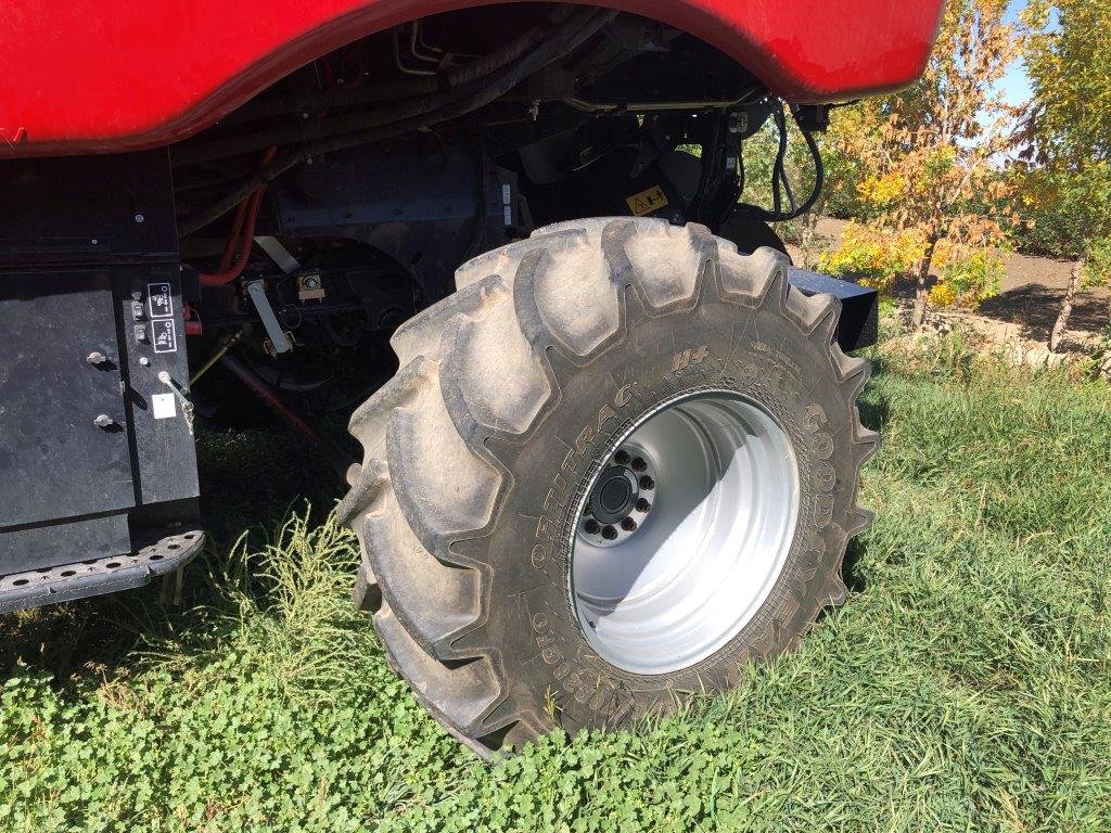 2018 Case 8240 Combine