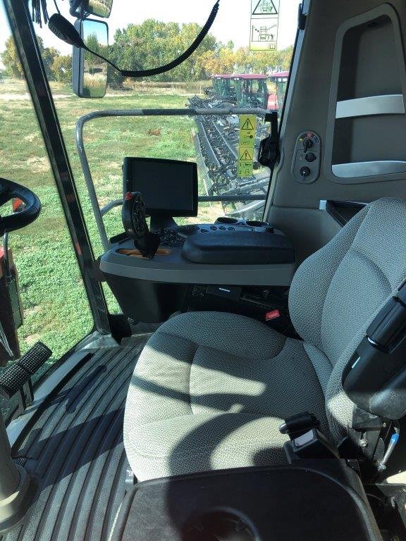 2018 Case 8240 Combine