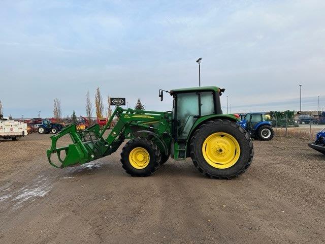 2011 John Deere 6230 Tractor