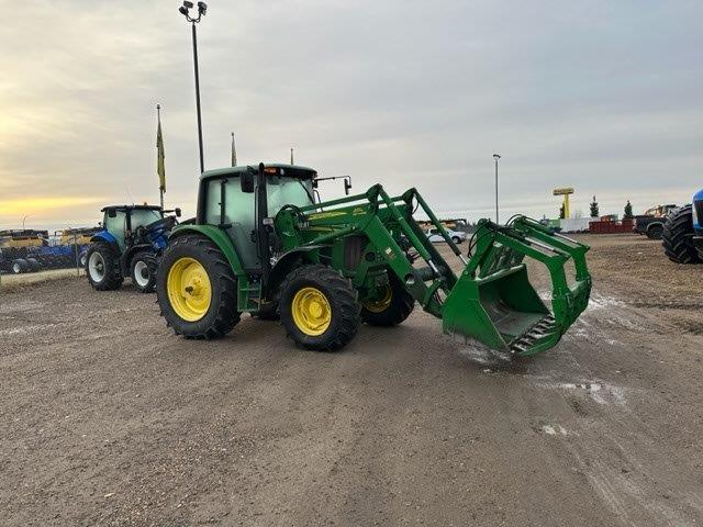 2011 John Deere 6230 Tractor