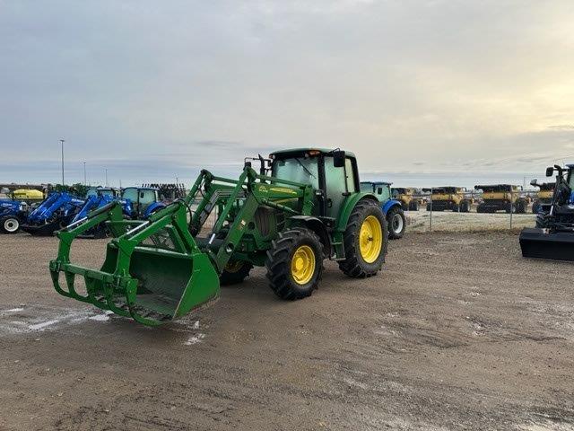 2011 John Deere 6230 Tractor