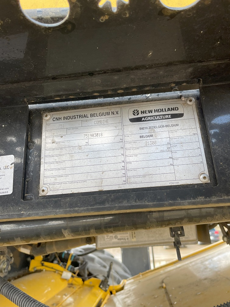 2017 New Holland CR9.90 Combine