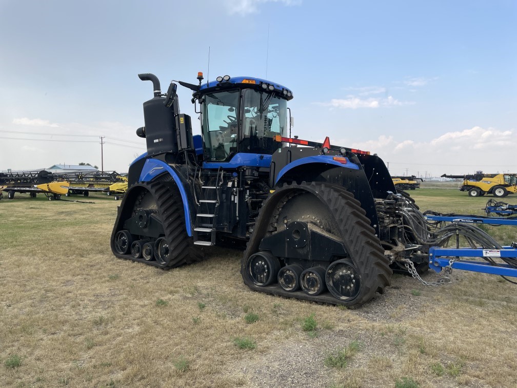 2022 New Holland T9.700Q Tractor Rubber Track