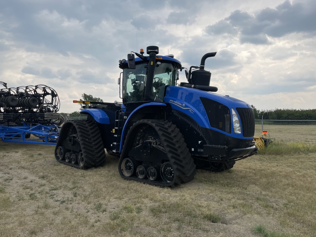 2022 New Holland T9.700Q Tractor Rubber Track