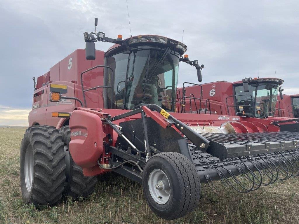2023 Case 8250 Combine