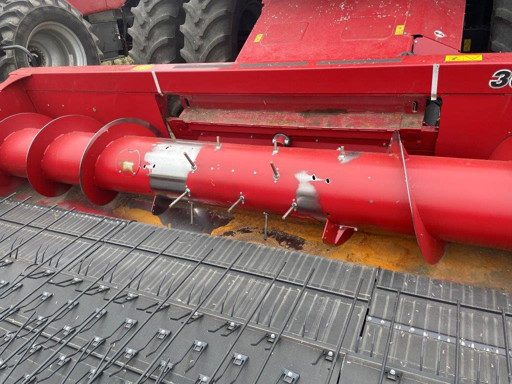 2023 Case 8250 Combine