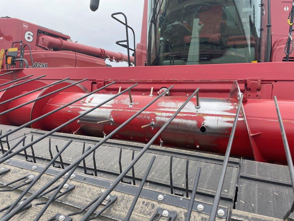 2023 Case 8250 Combine