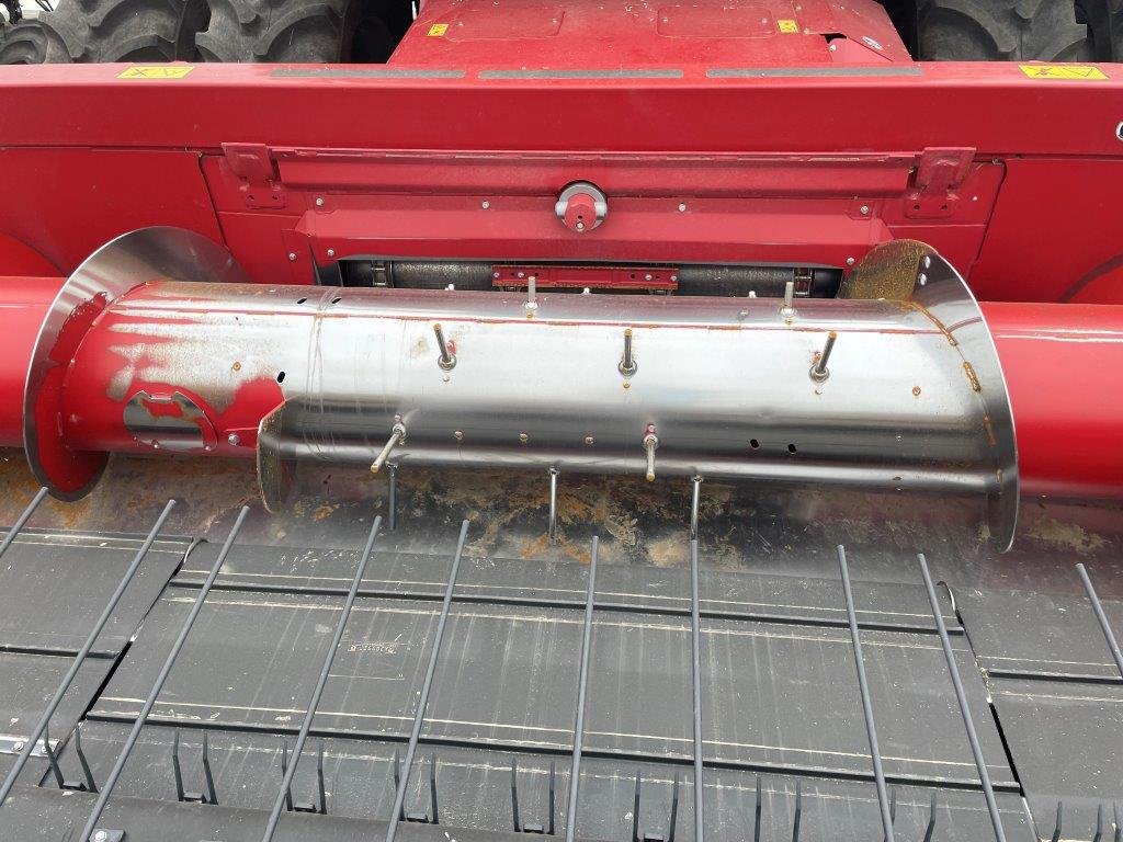 2023 Case 8250 Combine