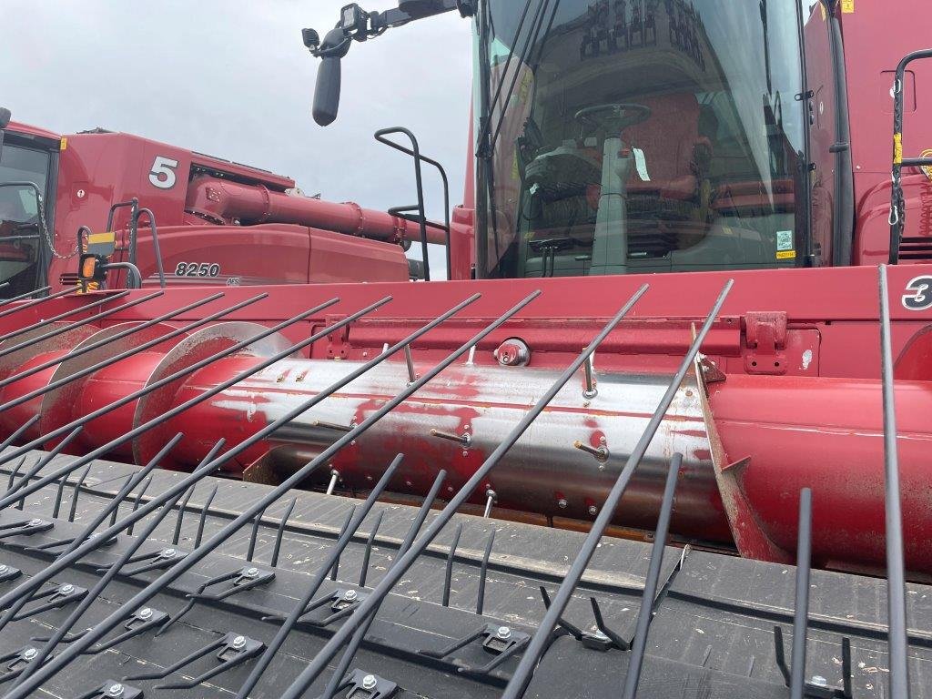 2023 Case 8250 Combine