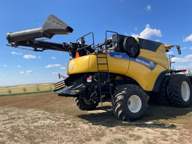 2018 New Holland CR8.90 Combine