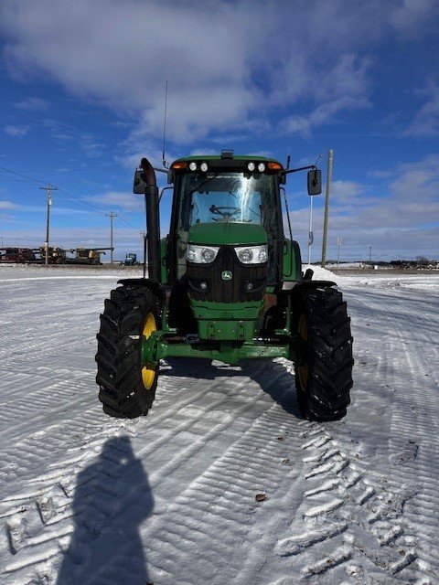 2014 John Deere 6115M Tractor