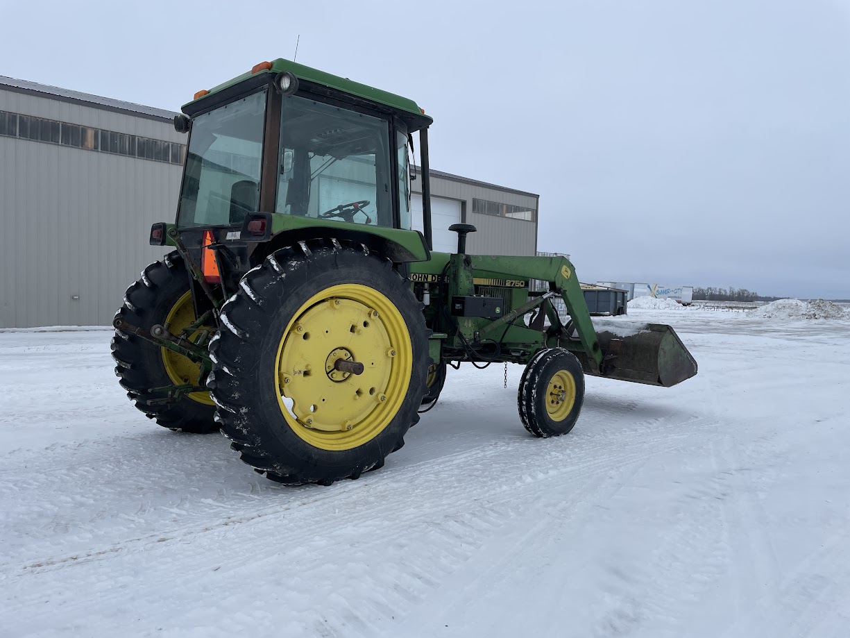 1983 John Deere 2750 Tractor