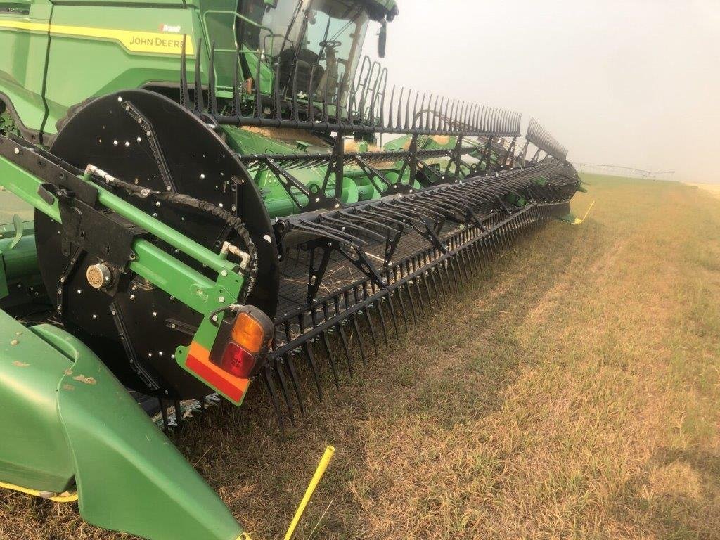 2022 John Deere HD45R Header Combine