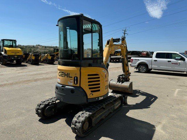 2015 Gehl Z25 Excavator