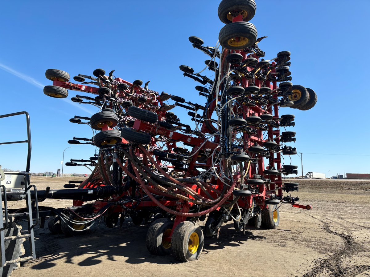 2012 Bourgault 3320-76 Seeding Tool