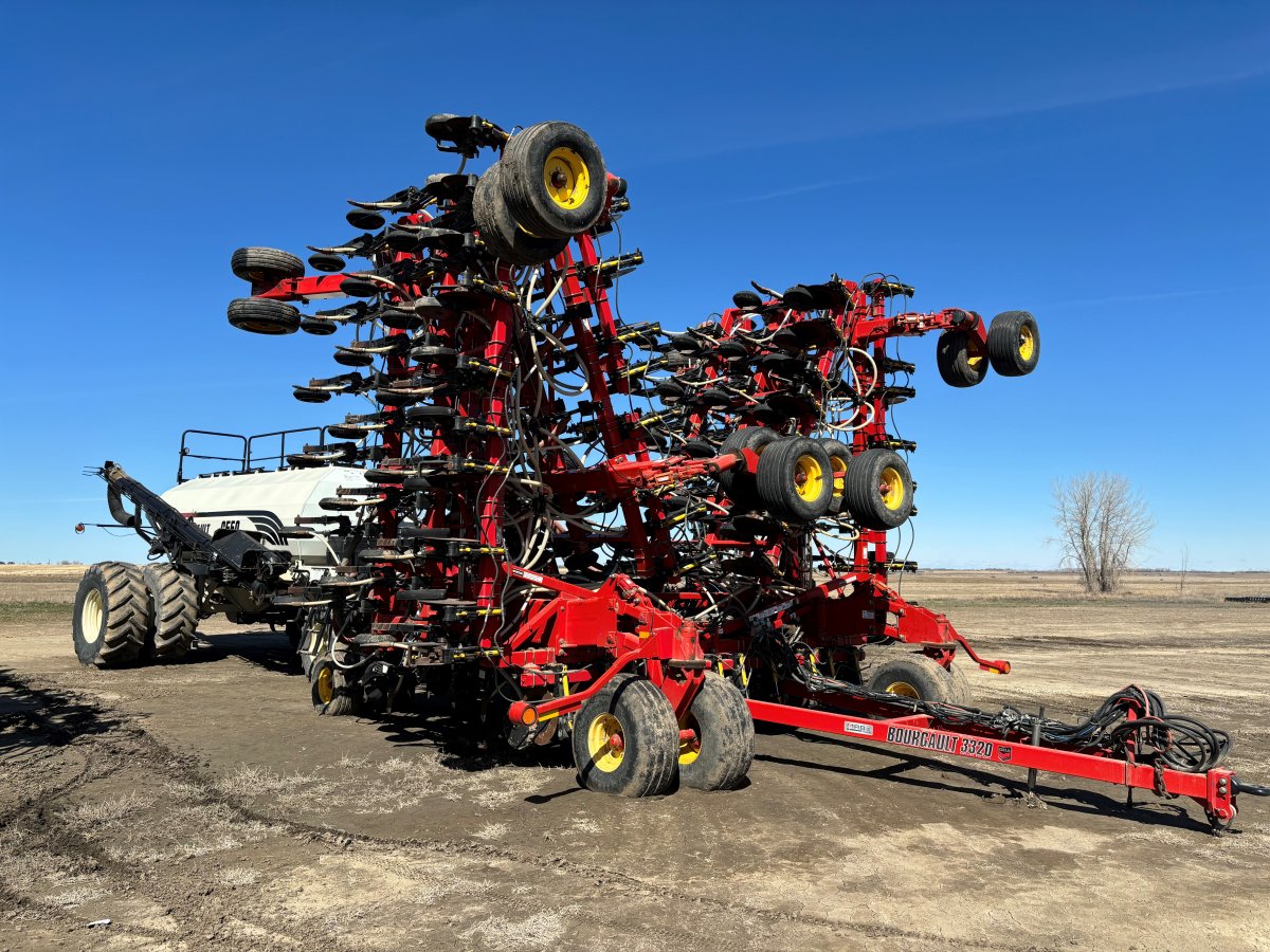 2012 Bourgault 3320-76 Seeding Tool