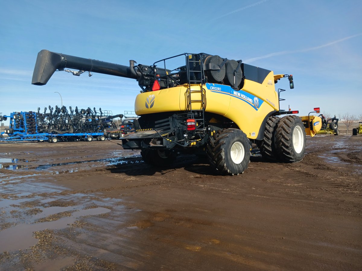 2018 New Holland CR10.90 Combine