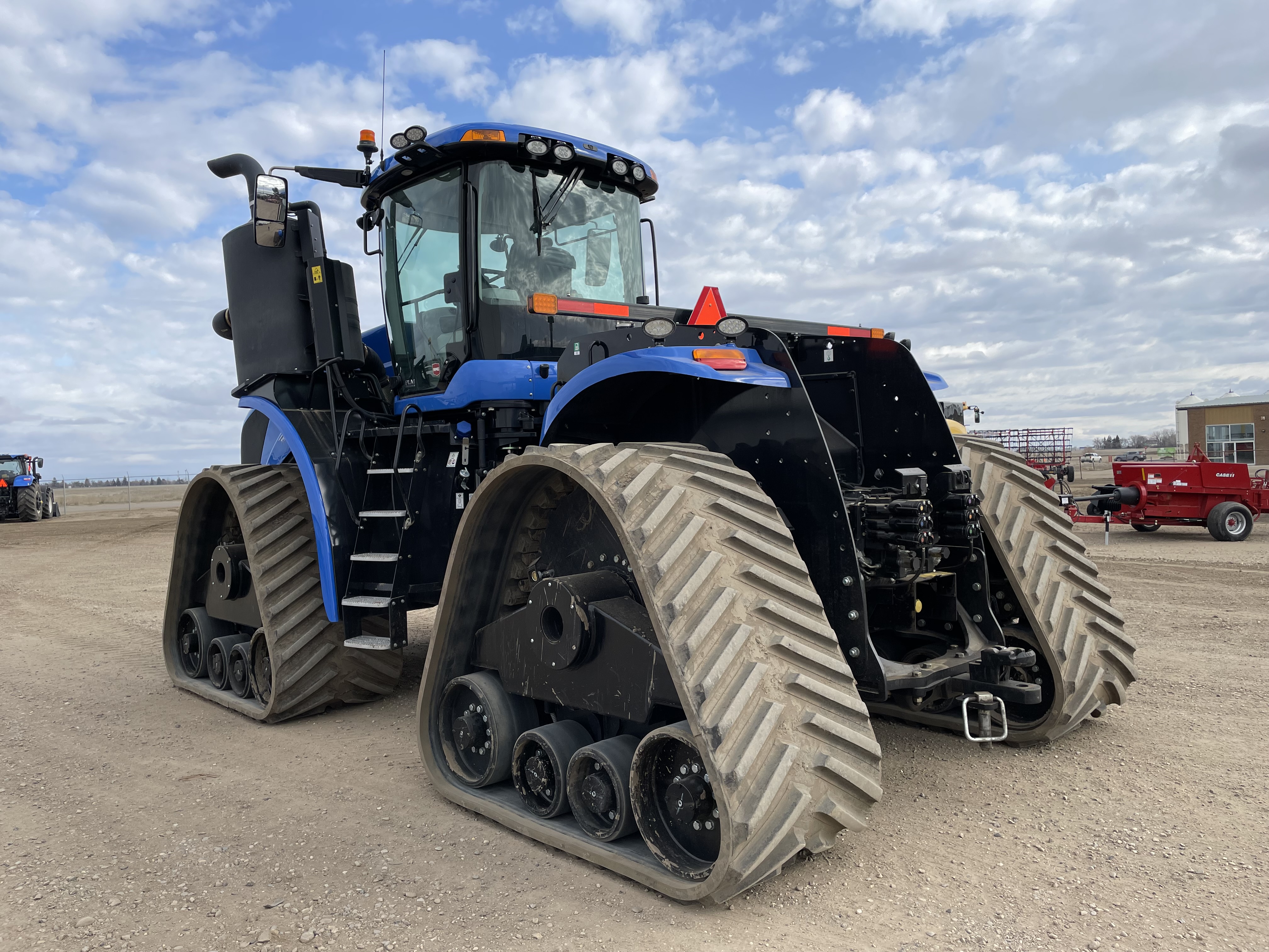 2022 New Holland T9.700Q Tractor Rubber Track