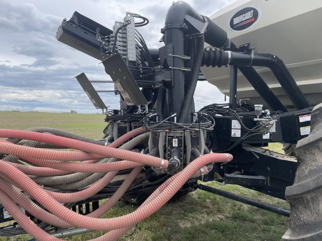 2023 Bourgault 3335-66 Seeding Tool