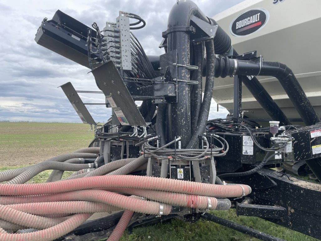 2023 Bourgault 3335-66 Seeding Tool