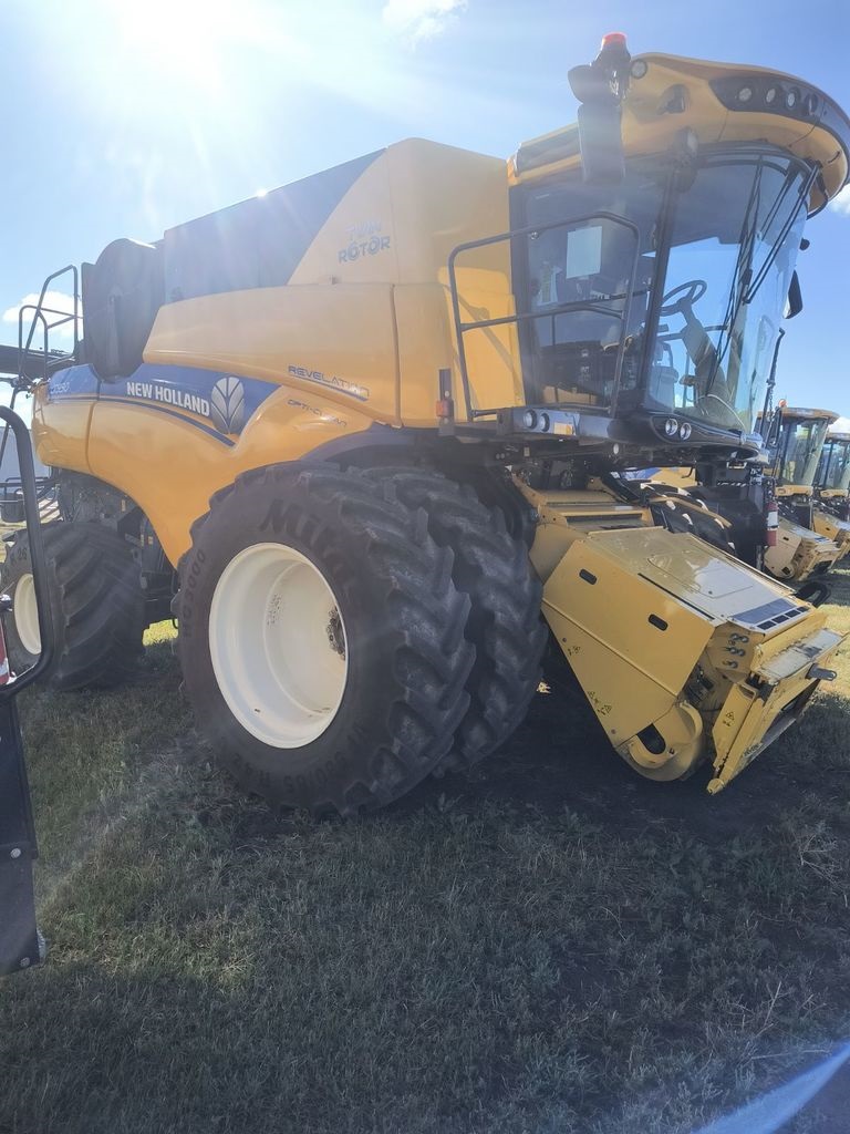 2021 New Holland CR9.90 Combine
