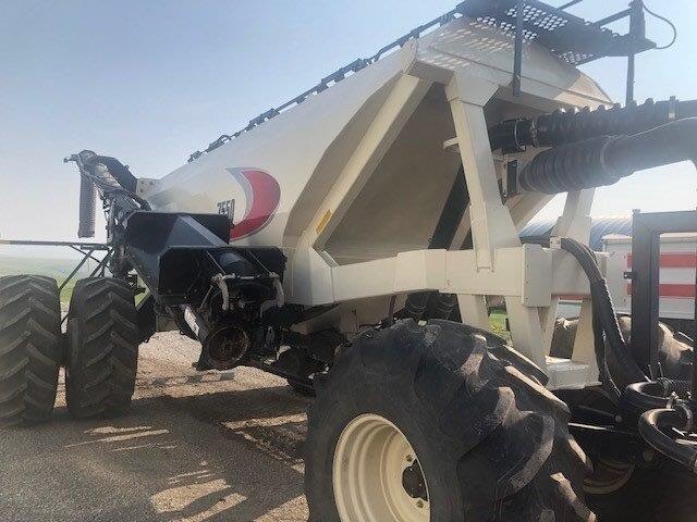 2015 Bourgault 3320-50 Seeding Tool