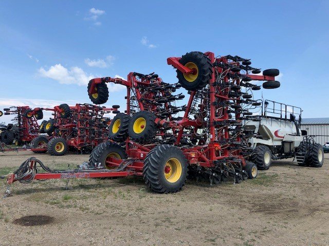 2014 Bourgault 3320-76 Seeding Tool