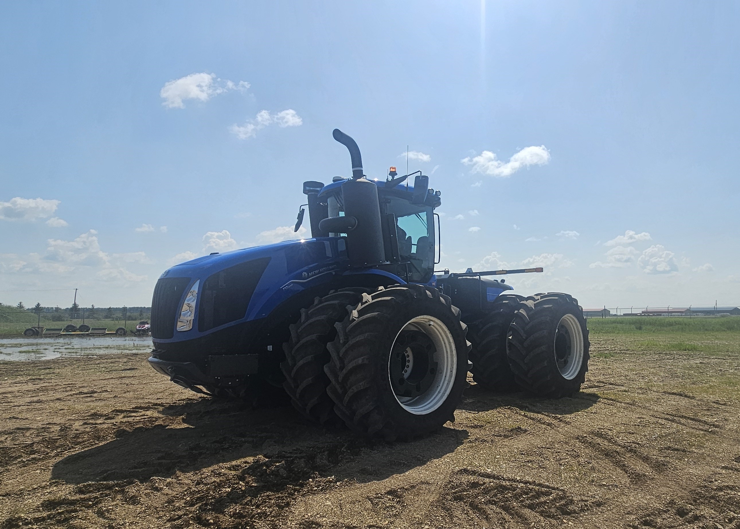 2023 New Holland T9.645 Tractor 4WD