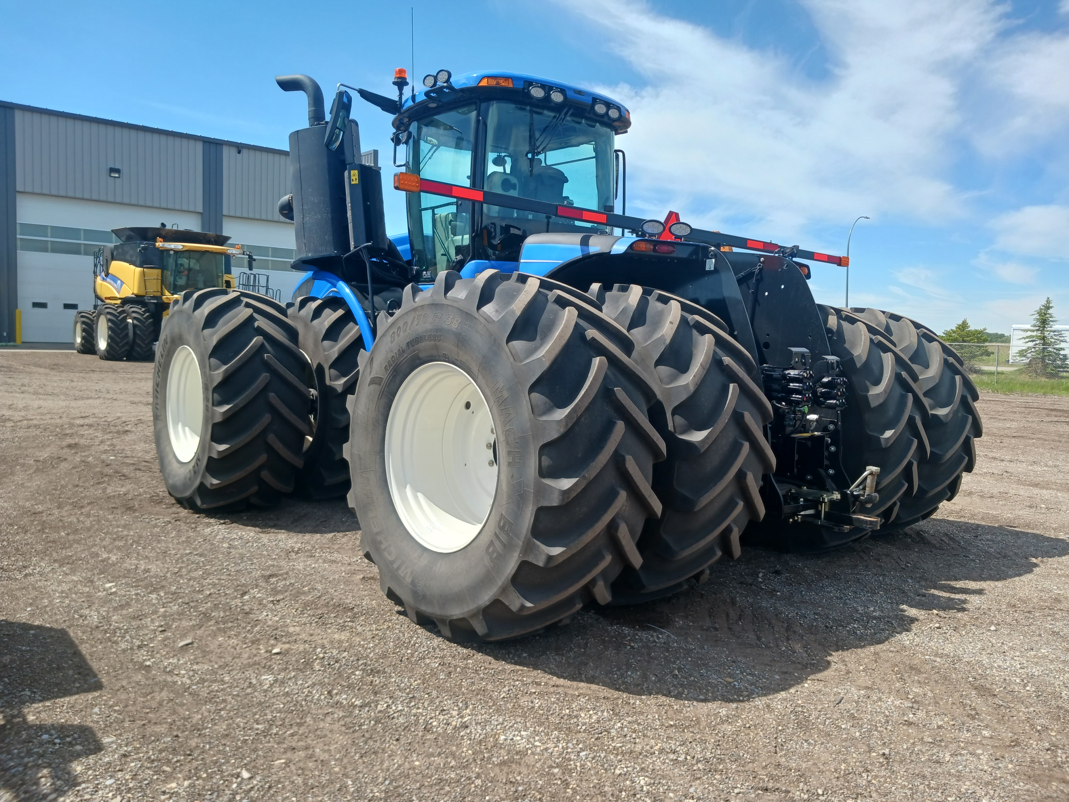 2022 New Holland T9.565 Tractor 4WD