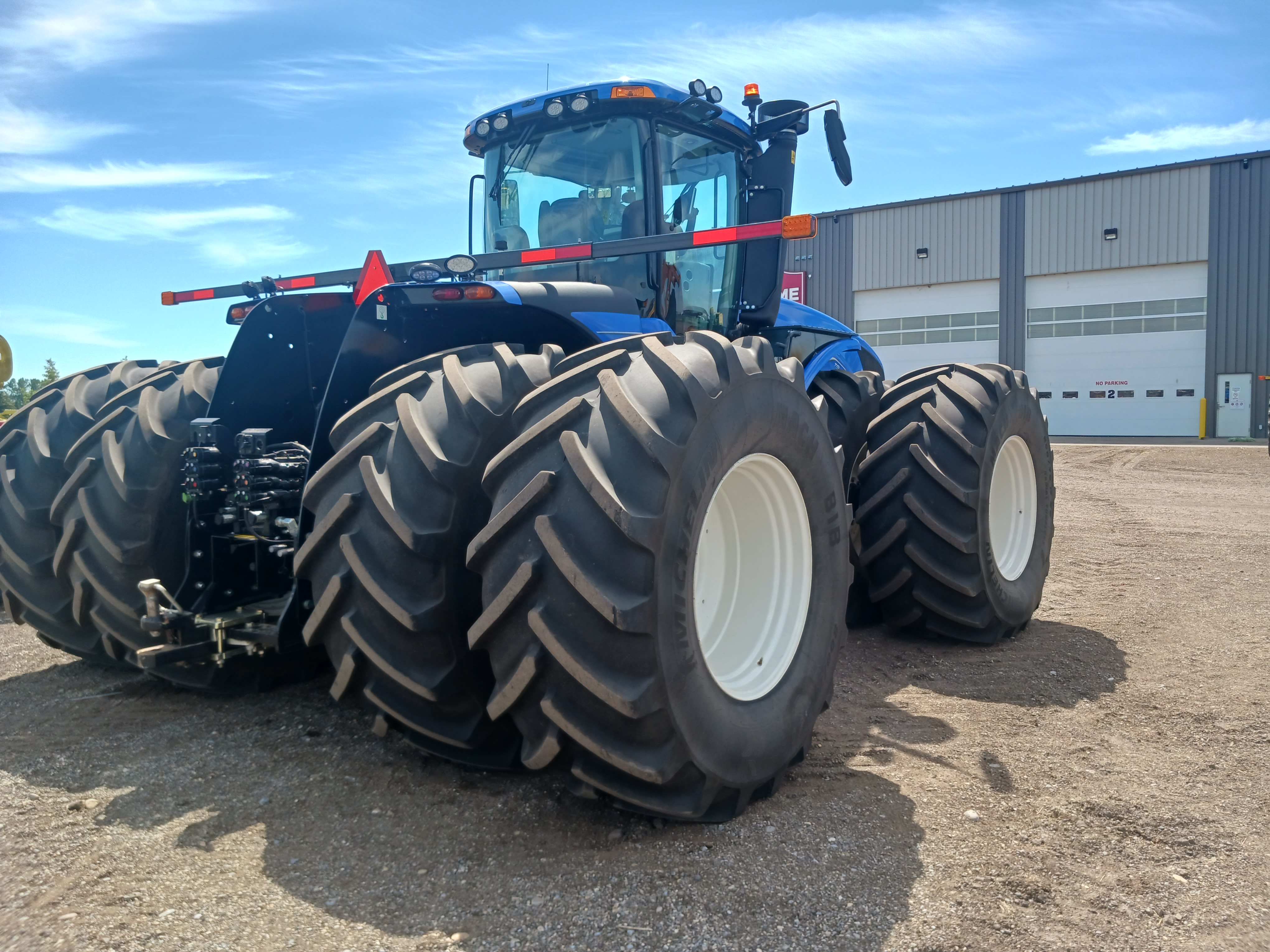 2022 New Holland T9.565 Tractor 4WD