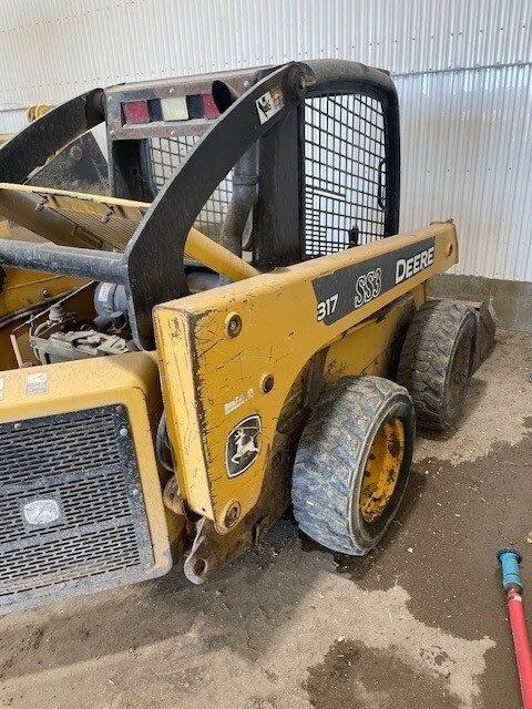 2006 John Deere 317 Skid Steer Loader