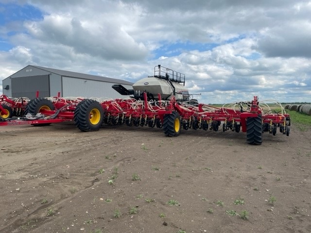 2022 Bourgault 3335-76 Seeding Tool