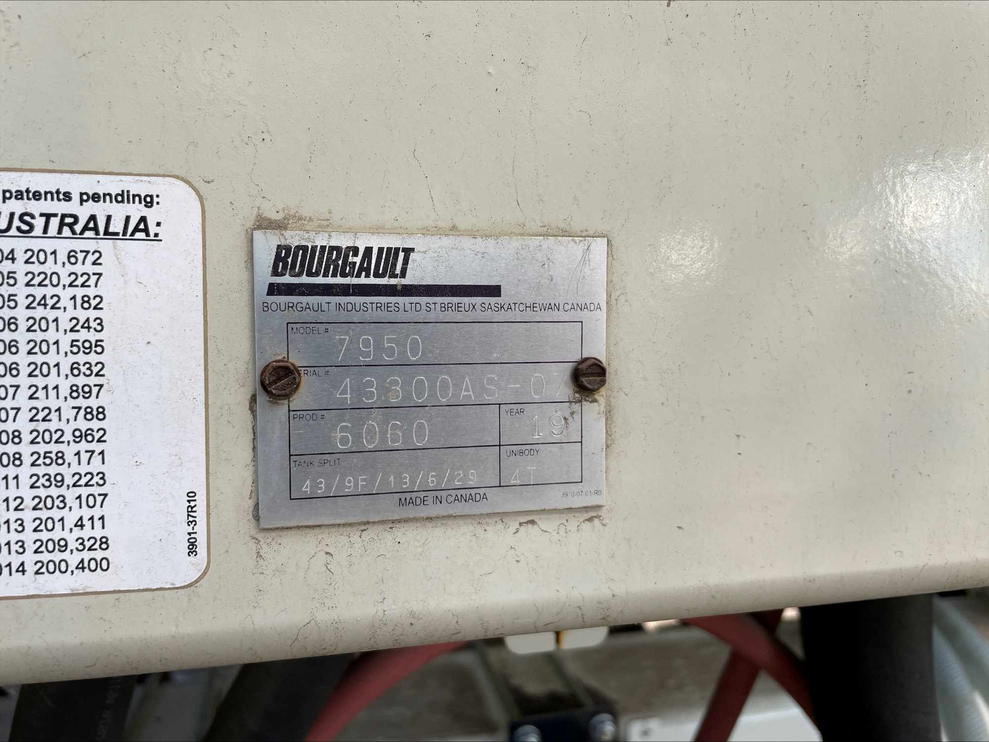 2017 Bourgault 3320-76 Seeding Tool