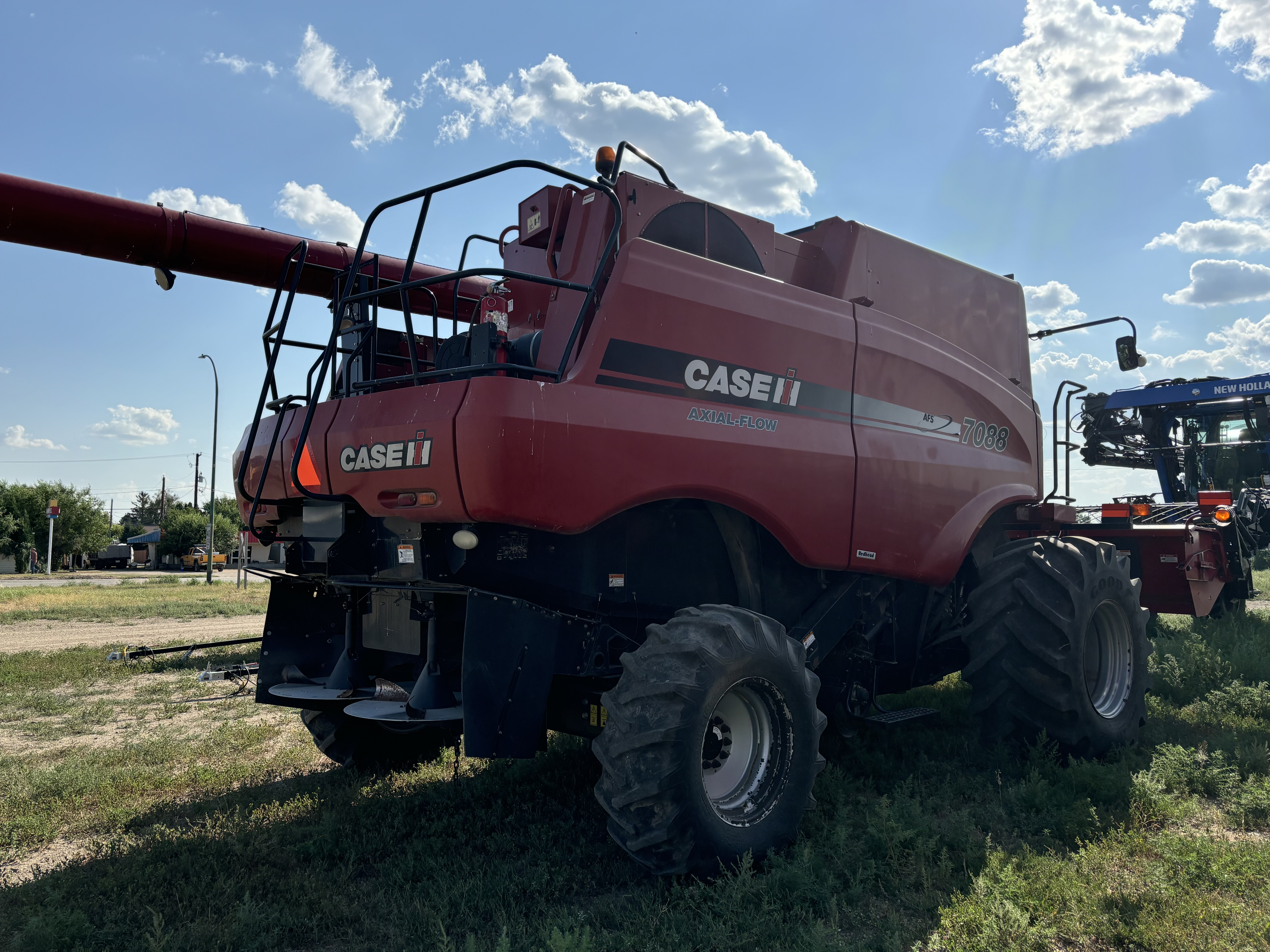 2011 Case 7088 Combine