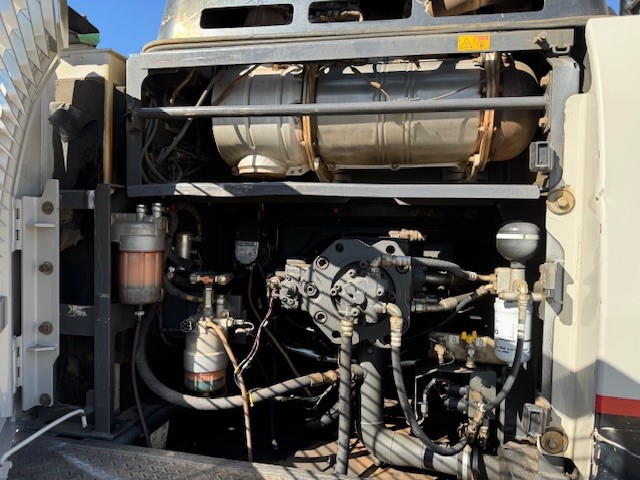 2017 Link-Belt 350X4 Excavator