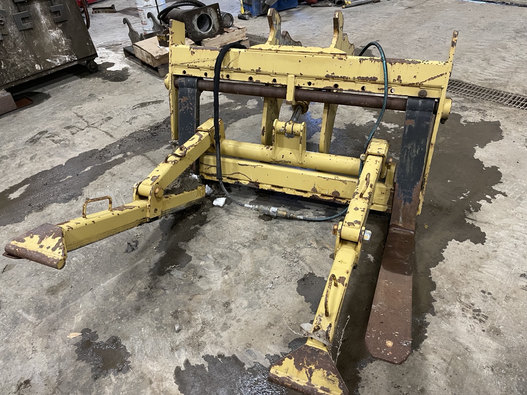 2022 Misc PIPE GRAPPLE Excavator Attachment