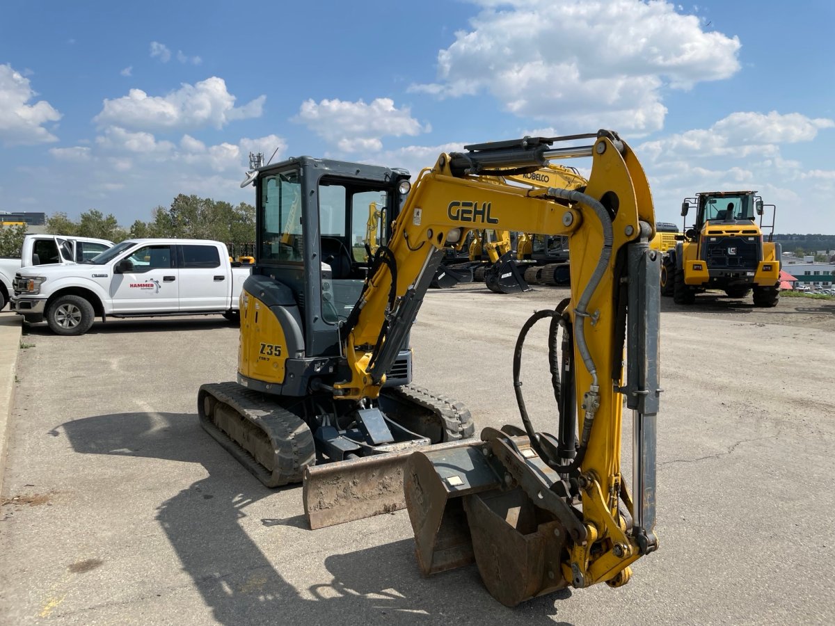 2017 Gehl Z35 Excavator Mini