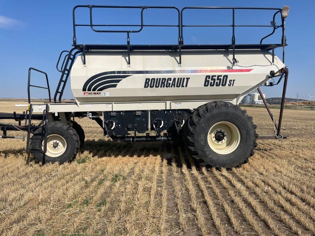 2011 Bourgault 6550 Seeding Tool