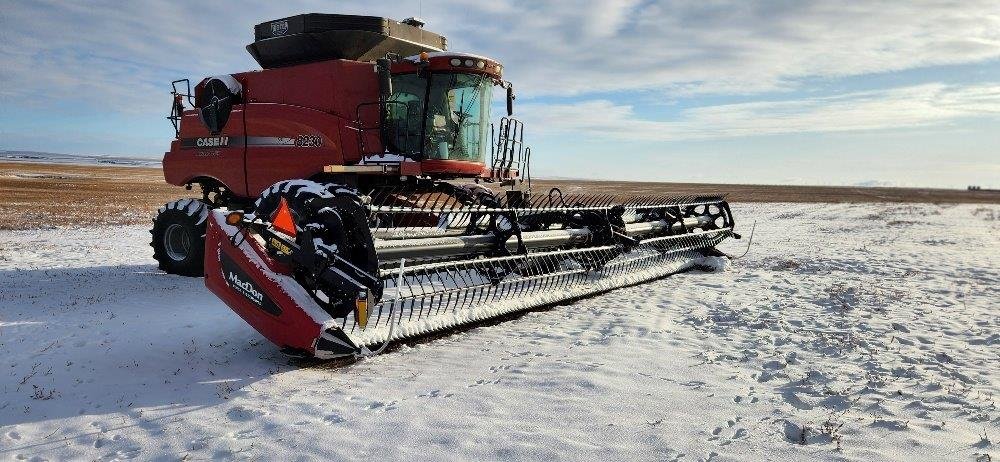 2018 MacDon FD75-35 Header Combine