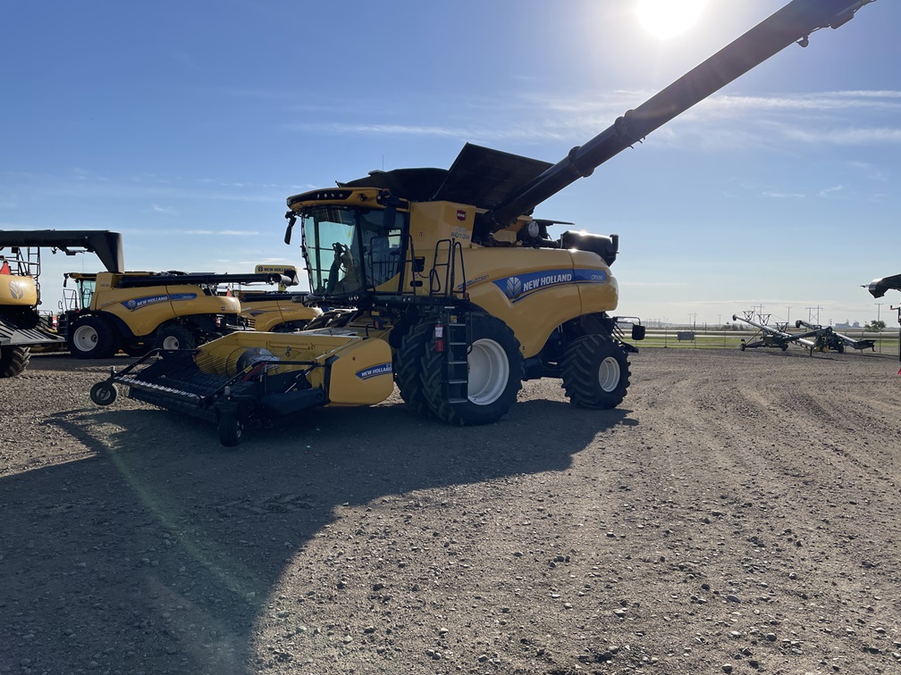 2019 New Holland CR9.90 Combine