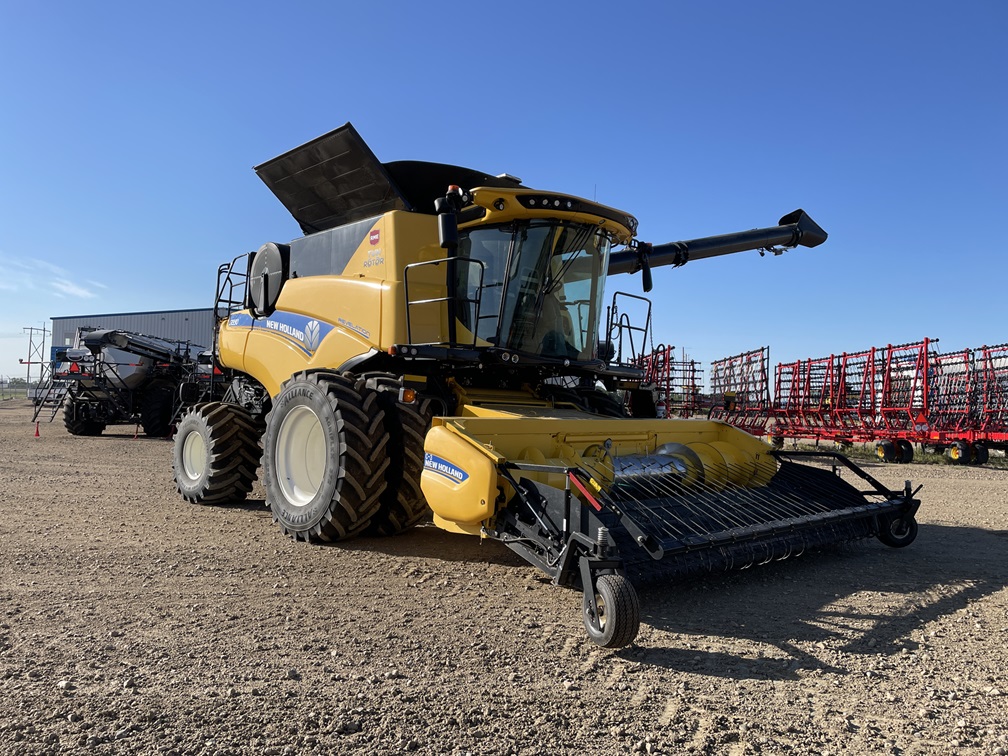 2019 New Holland CR9.90 Combine